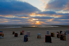 Borkum – eine Insel im Wandel der Gezeiten: Am Nordstrand - die Insel im Wandel.