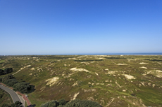 Norderney: DIE Thalassoinsel. Der Leuchtturm. Von der Aussichtsplattform hat man einen grandiosen Blick auf die vielfälltige und abwechslungsreiche Insellandschaft