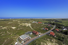 Norderney: DIE Thalassoinsel. Der Leuchtturm. Von der Aussichtsplattform hat man einen grandiosen Blick auf die vielfälltige und abwechslungsreiche Insellandschaft.