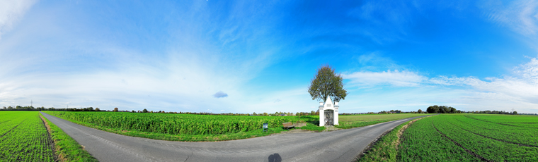 Der Niederrhein:Herbst – Panoramablick 180 Grad. Kempen-Stendener Weg: Mennikes Heiligenhäuschen. Panoramagröße: 198x60 cm / 300dpi