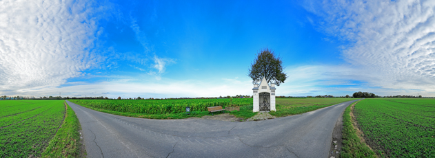 Der Niederrhein:Herbst – Panoramablick 180 Grad. Kempen-Stendener Weg: Mennikes Heiligenhäuschen. Panoramagröße: 151x55 cm / 300dpi