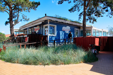 Scharbeutz - Im Süden der Lübecker Bucht, in direkter Nachbarschaft zum Timmendorfer Strand, liegt das mit seiner langen Strandpromenade und kilometerlangen, feinsandigen Themenstränden, Scharbeutz.