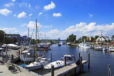 Timmendorfer Strand: Niendorf. Der Niendorfer Hafen gilt als einer der kleinsten Häfen an der schleswig-holsteinischen Ostseeküste