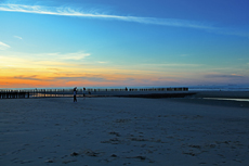 Wangerooge: Sonnenuntergang über den Weststrand.