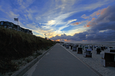 Wangerooge: Und immer wieder dramatische und faszinierende Sonnenuntergänge.