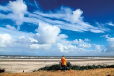 Wangerooge: Ostinnengroden: freier Blick auf die stürmische Nordsee.